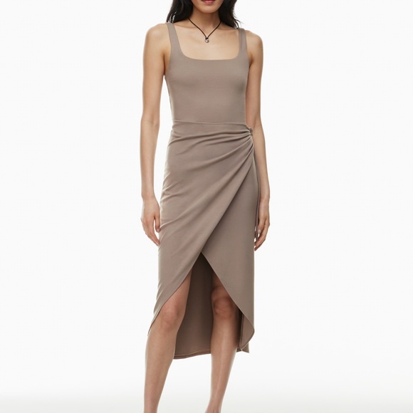 NEVER WORN Aritzia Wilfred Saturn Midi Dress - Caramelized Walnut - Picture 2 of 7